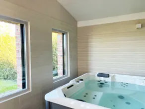 Zi Villa – 14 people – 6 bedrooms–4 bathrooms – Jacuzzi, pool table, indoor pool - Image 3