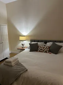 Plenty of Room at The Inn! - Image 5