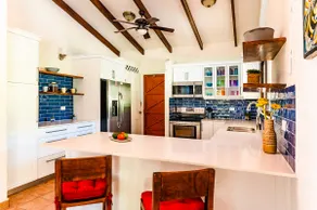 4 bed / 4 bath w pool and rooftop patio 50m from Beach in Grande - Image 5