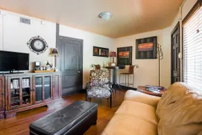 Palmer's Guest House in the heart of San Marcos - Image 2