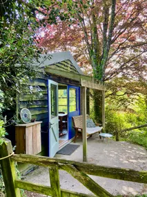 The Shamba, a hideaway near the sea - Image 3