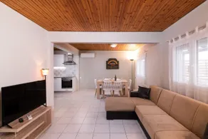 Cyan Residence | Maisonette | Sea View [100 m²] - Image 2