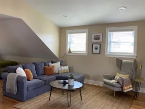Providence's East Side ”Penthouse” - Image 5