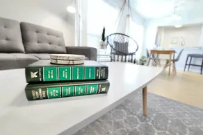 2 BD Flat- Near Fair Park, w/ Arboretum Admission - Image 4