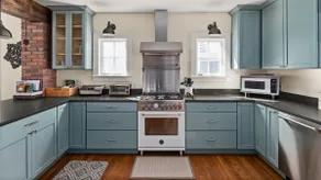 Stunning remodel walking to Lake Champlain - Image 4