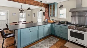 Stunning remodel walking to Lake Champlain - Image 3