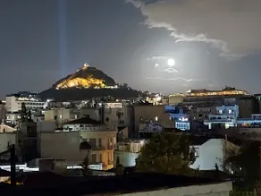 Luxury house in Plaka overlooking the Acropolis - Image 3