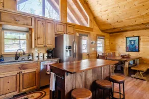 Blue Bear Hideaway - Dog Friendly - Fast WiFi - Image 4