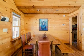 Blue Bear Hideaway - Dog Friendly - Fast WiFi - Image 5