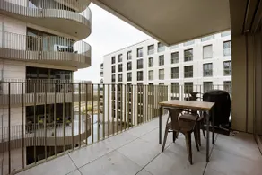 ★ A+ Location ★ 500Mbps ★ Hotel Quality ★ PARKING - Image 5