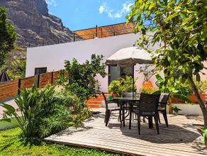 Los Mirlos 2 Apartment (3 bedrooms and garden) - Image 3