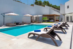 Residence - Image 5