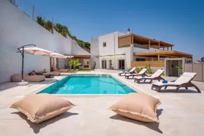 Residence - Image 3