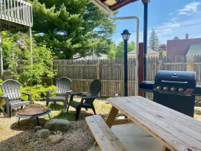 Family/Pet Friendly UP North Getaway Lake Adjacent - Image 3