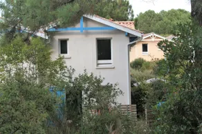Entire house in residence - Image 3