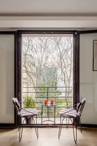 Sunny Cosy flat next to Galata tower w.2Ac Balcony - Image 4