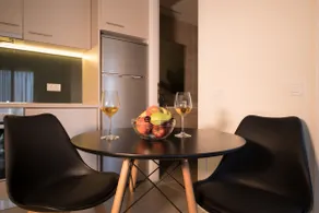Lodge Apartments - 1 bedroom apartment - Image 3