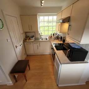 Loch Lomond Sycamore Cottage at Finnich Cottages - Image 3