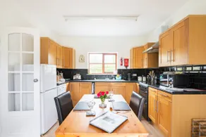 Comfortable cottage in rural surroundings - Image 2