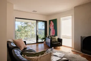 The Green House - Image 5