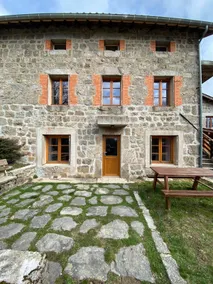 Nature House in the Heart of Pilat - Image 4