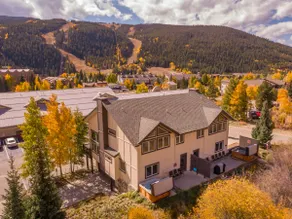 4BR / 3 Bad Byhus i Keystone Ski Area. Privat hot tub.  Gå til elevatorer. - Image 4