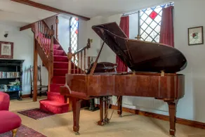 Pretty chapel lovely hamlet, piano, pets welcome - Image 3
