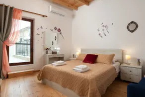 niochori apartment 2 - Image 5