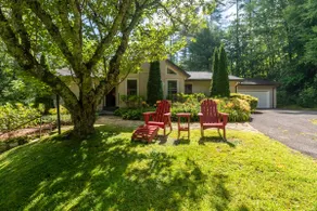 Beautiful Mountain Lodge - Image 4