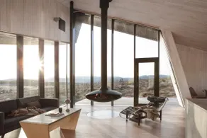 Large and unique cabin with a great view - Image 5