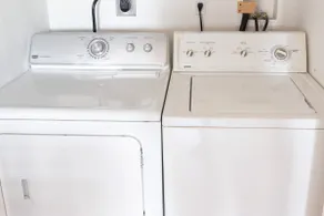 2 Beautiful 1 BR Apartment - Central CT - Image 2