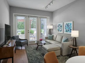 Golfer's Dream | Luxury 1 Bed Apt - Image 3