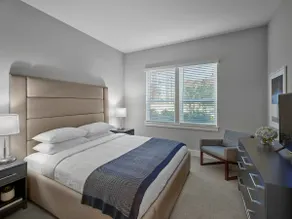 Golfer's Dream | Luxury 1 Bed Apt - Image 2