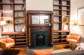 Classic Hilltop 3br home on Eastern ready for you! - Image 4
