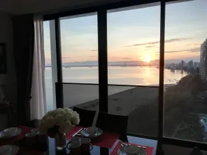 180° Panoramic Sea & Sunrise View Duplex @ Gurney - Image 3