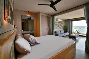 Surfer Caravan Gastro Pub Suites- Adults Only - Image 3