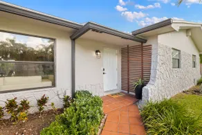 New Miami Oasis - Image 4