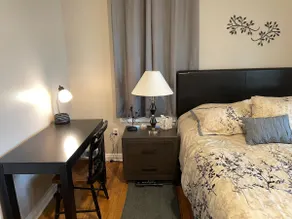 Elyria, OH Private, Entire 2nd Floor, 2 bdrm Apt. - Image 3