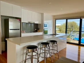 Waters Edge - Image 5