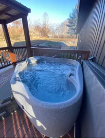 Walnut Cove Cottage *with recently added hot tub* - Image 5
