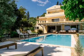 Villa Fioraki - Image 2