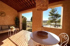 Air-conditioned 2-room + loggia with view of Pont Royal golf course and pool - Image 3