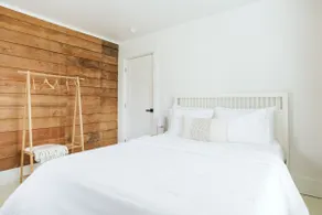 Cozy One Bedroom Farmhouse | Near Lake Stevens - Image 5
