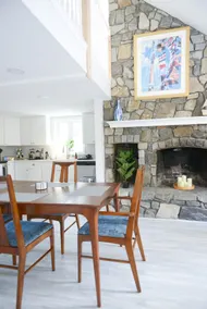 Fully Renovated ”Saltbox” Home in Boothbay - Image 3