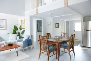 Fully Renovated ”Saltbox” Home in Boothbay - Image 4