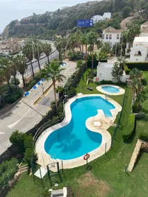 Beautiful penthouse, new, 50m from the beach, Manilva - Image 5