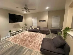 *Mega 3 bedroom house with projector & Arcade * - Image 5