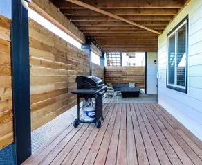 Mod Farm 2 room 2 bath Walkout Basement Apartment - Image 5