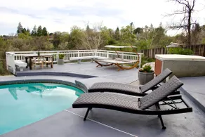 Luxury Home with Mount Shasta Views, Pool and Spa - Image 2
