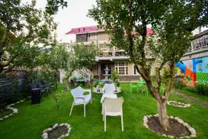 Boho 5 BHK Villa: Wi-Fi+Parking+Power Backup - Image 5